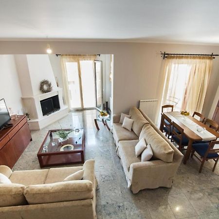 דירות Lefkáda La Strada City House מראה חיצוני תמונה
