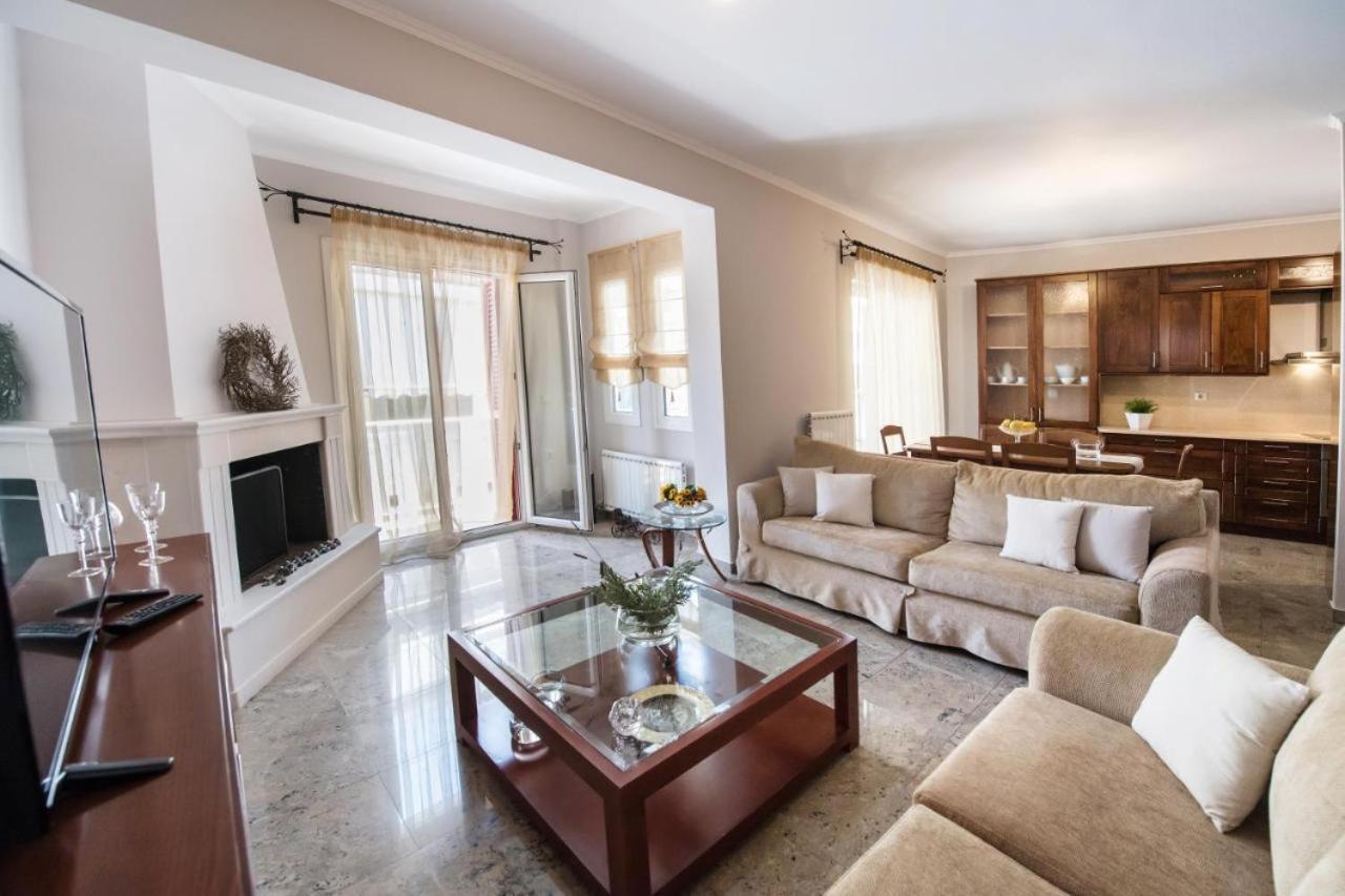 דירות Lefkáda La Strada City House מראה חיצוני תמונה