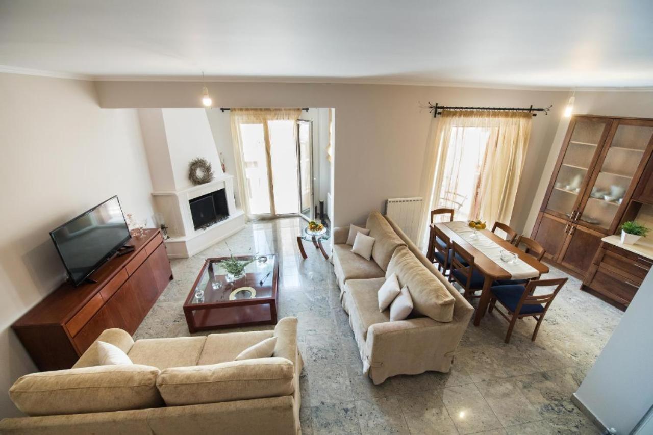 דירות Lefkáda La Strada City House מראה חיצוני תמונה