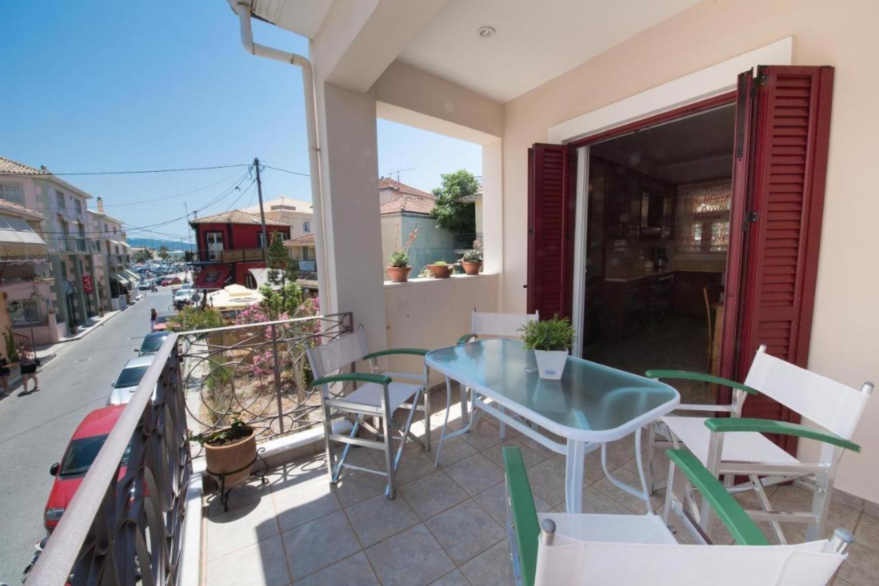 דירות Lefkáda La Strada City House מראה חיצוני תמונה