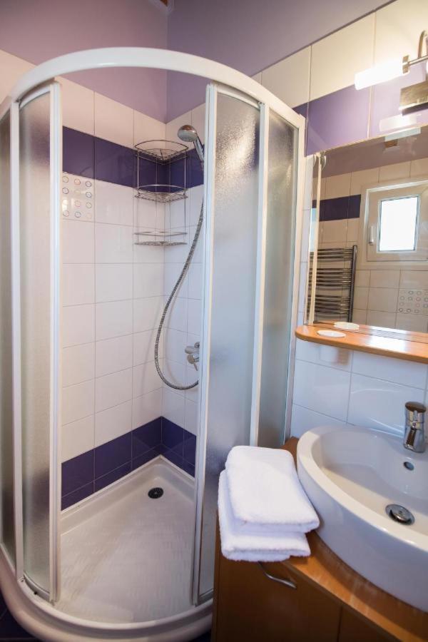 דירות Lefkáda La Strada City House מראה חיצוני תמונה